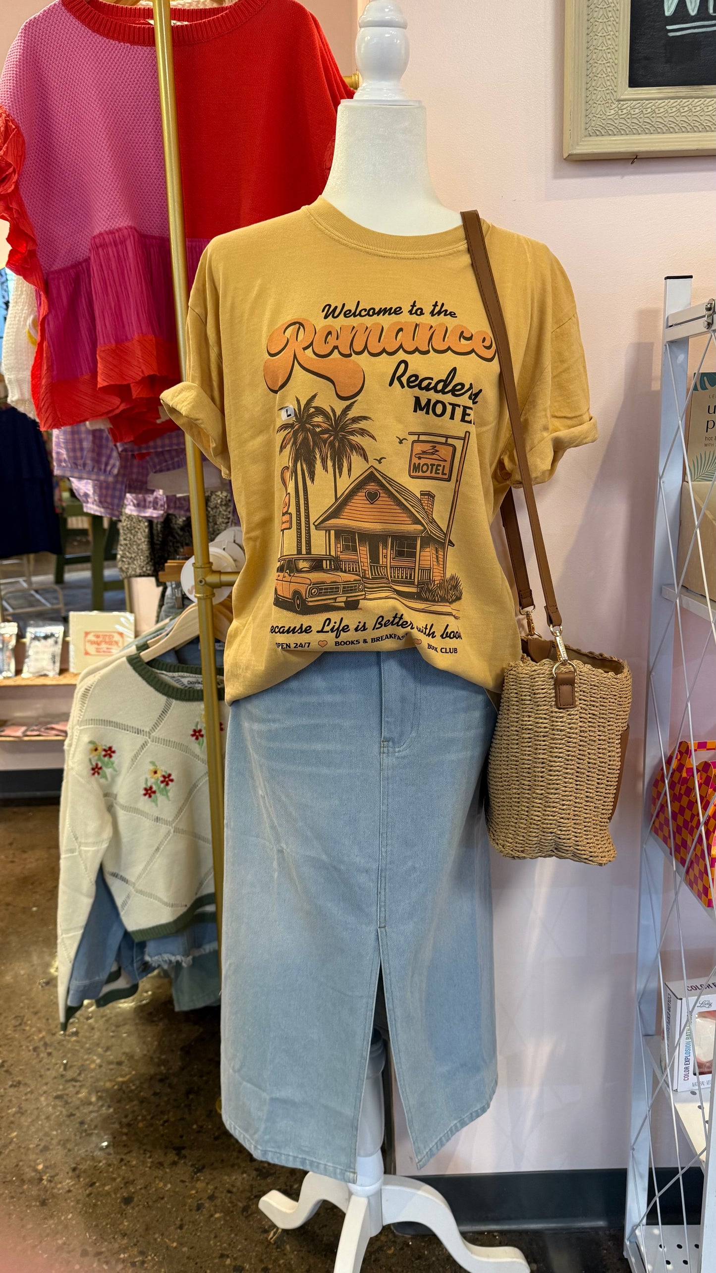 Romance Readers Motel Graphic T-Shirt