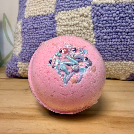 Snow Fairy Bath Bomb - Cotton Candy, Vanilla, Cherry