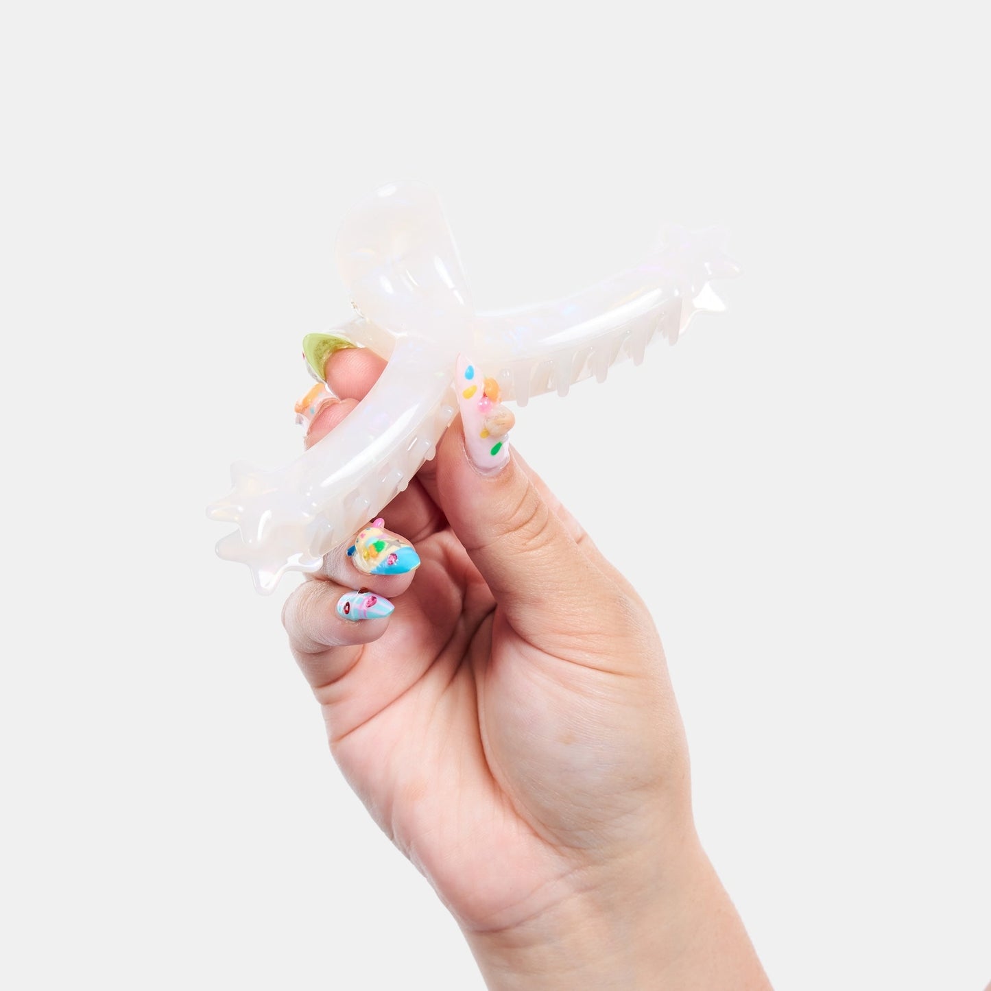 Single Star Loop Claw in Opal