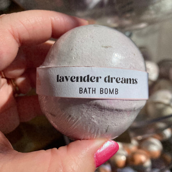 Lavender Dreams Bath Bomb