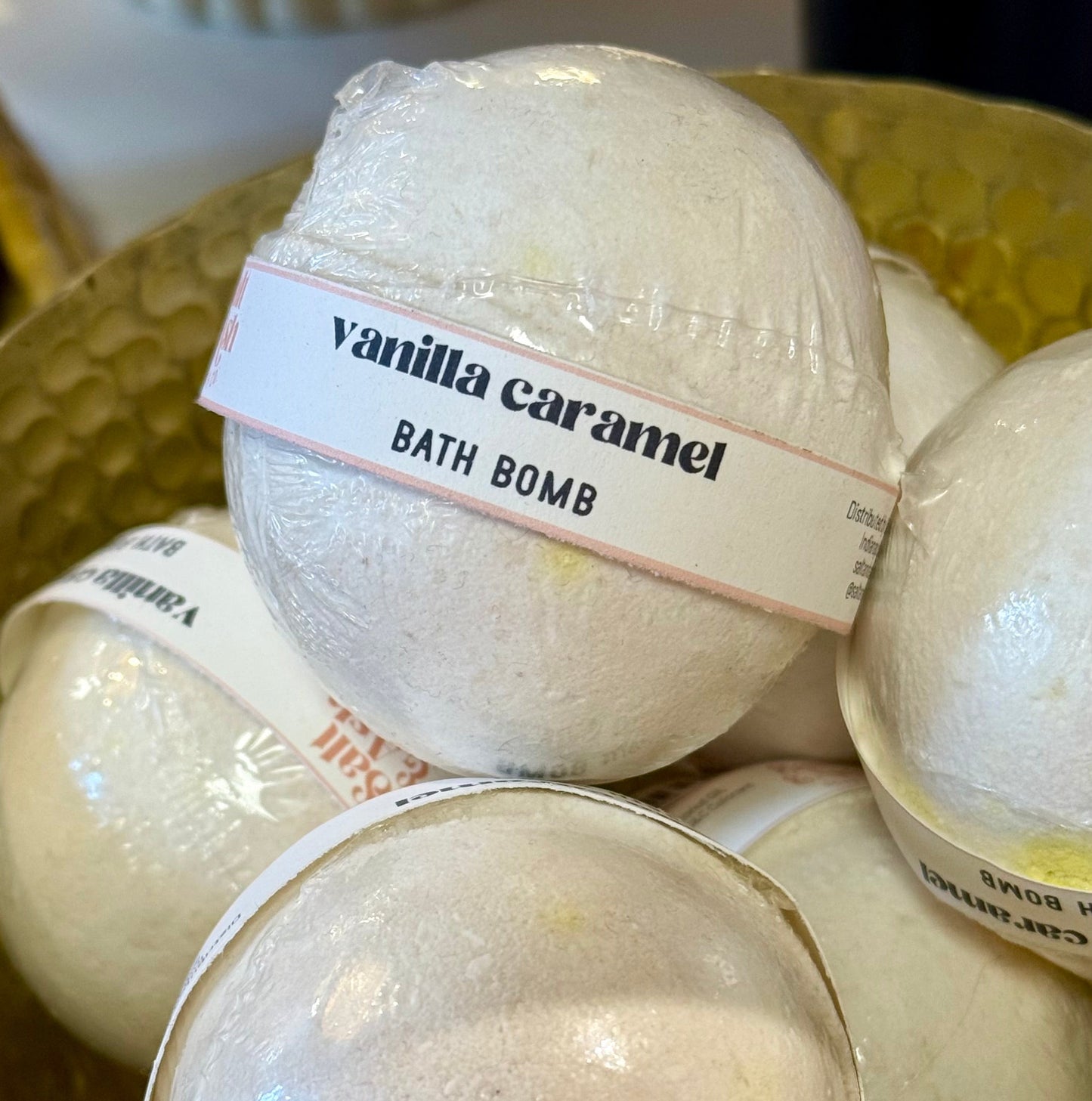 Vanilla Caramel Bath Bomb