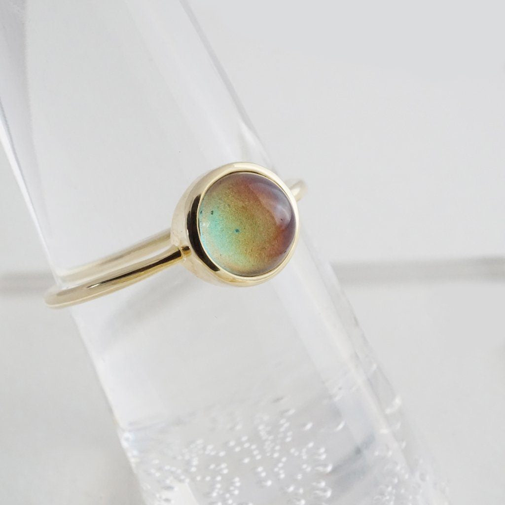 Mini Mood Ring: 18k Gold