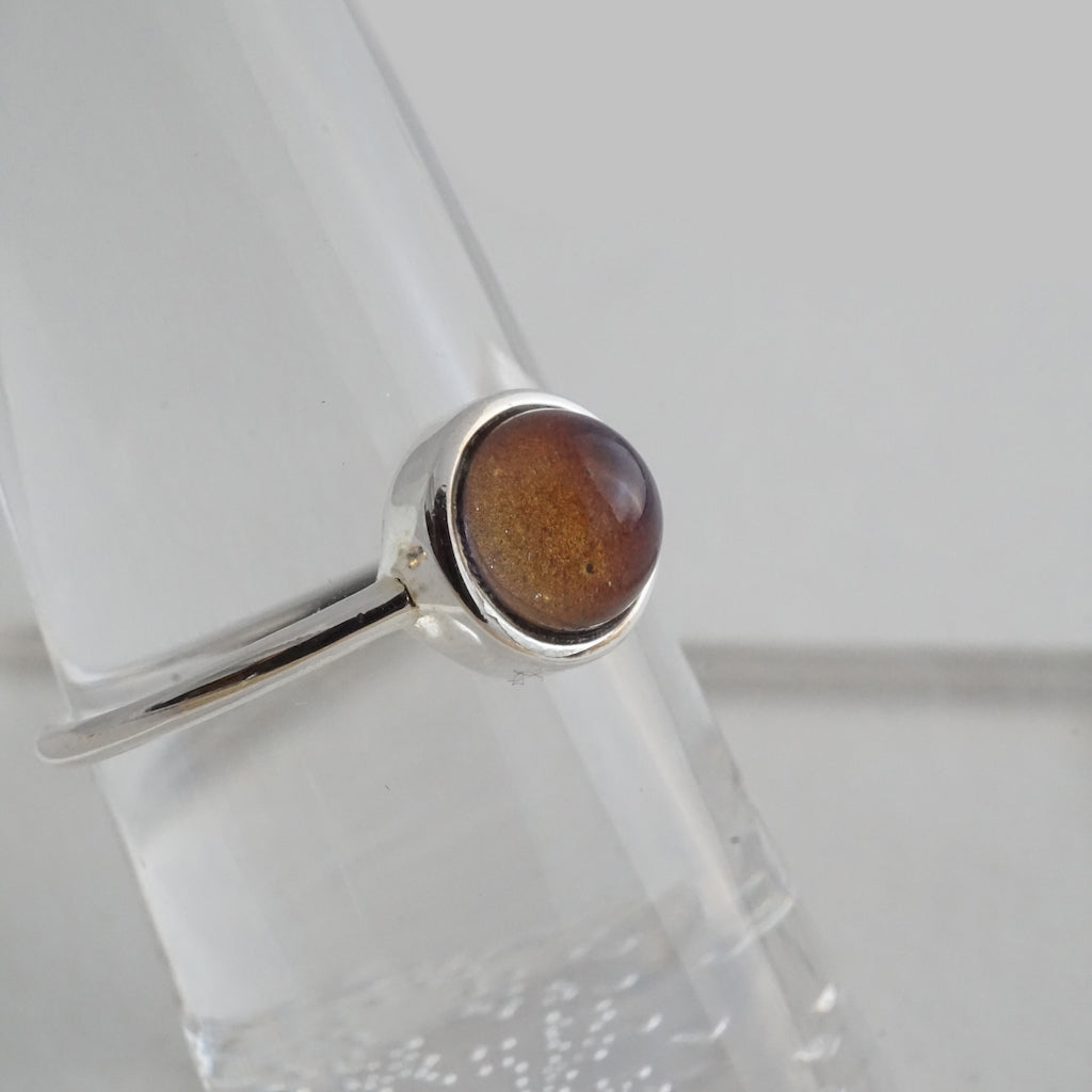 Mini Mood Ring: Sterling Silver