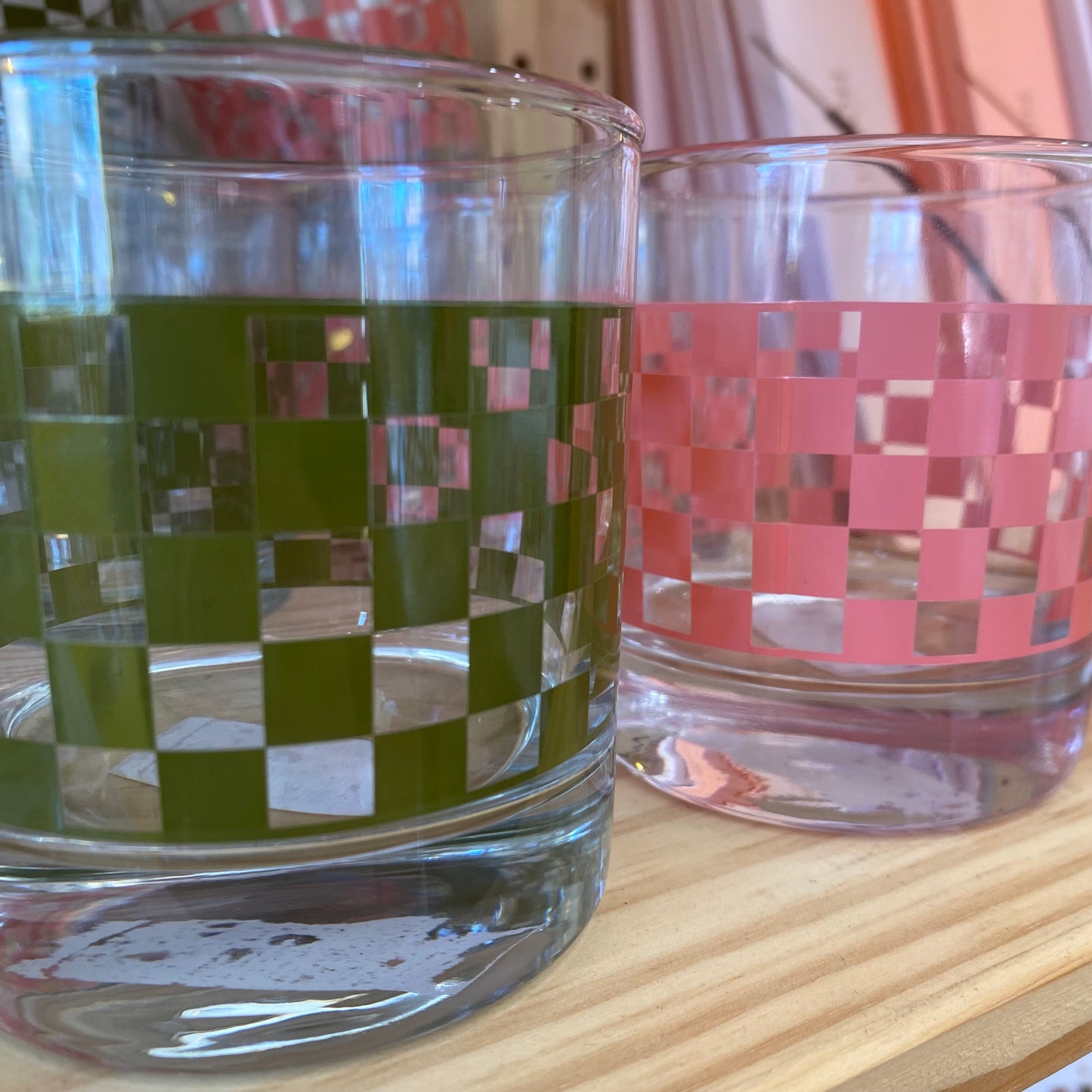 Checkered Rocks Glass Tumbler - Moss Green or Pink