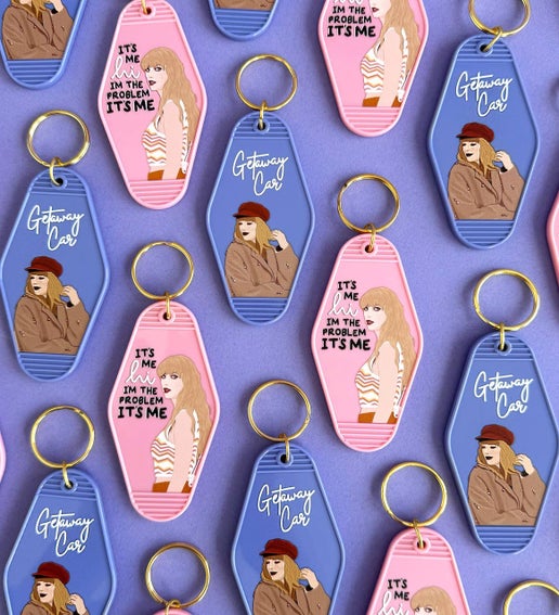 Taylor "I'm The Problem" Motel Keychain