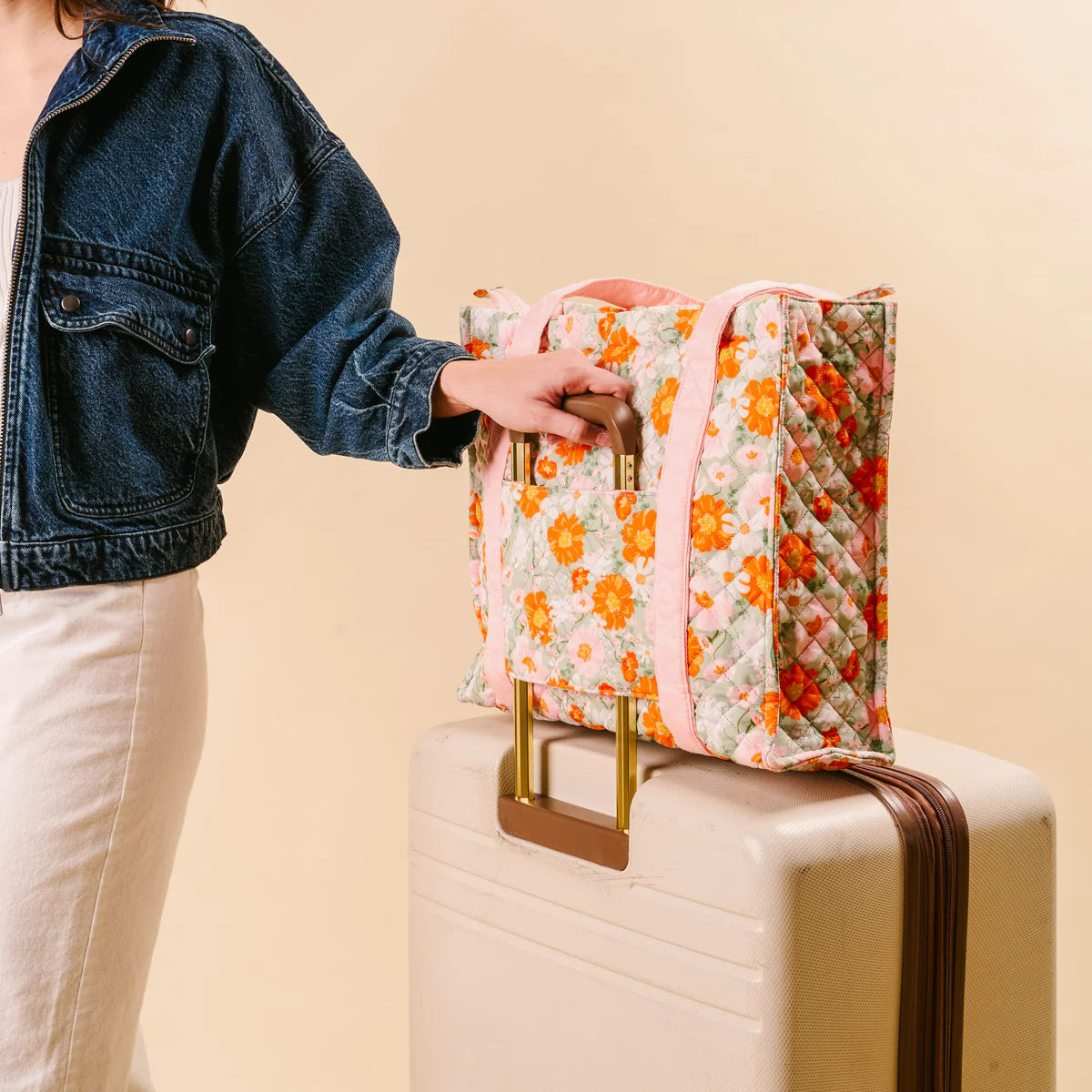 The Everyday Quilted Tote Bag - Bouquet Beauty Sage