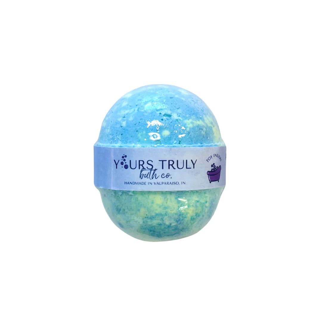 Alien Invasion Toy Bath Bomb - Green Apple