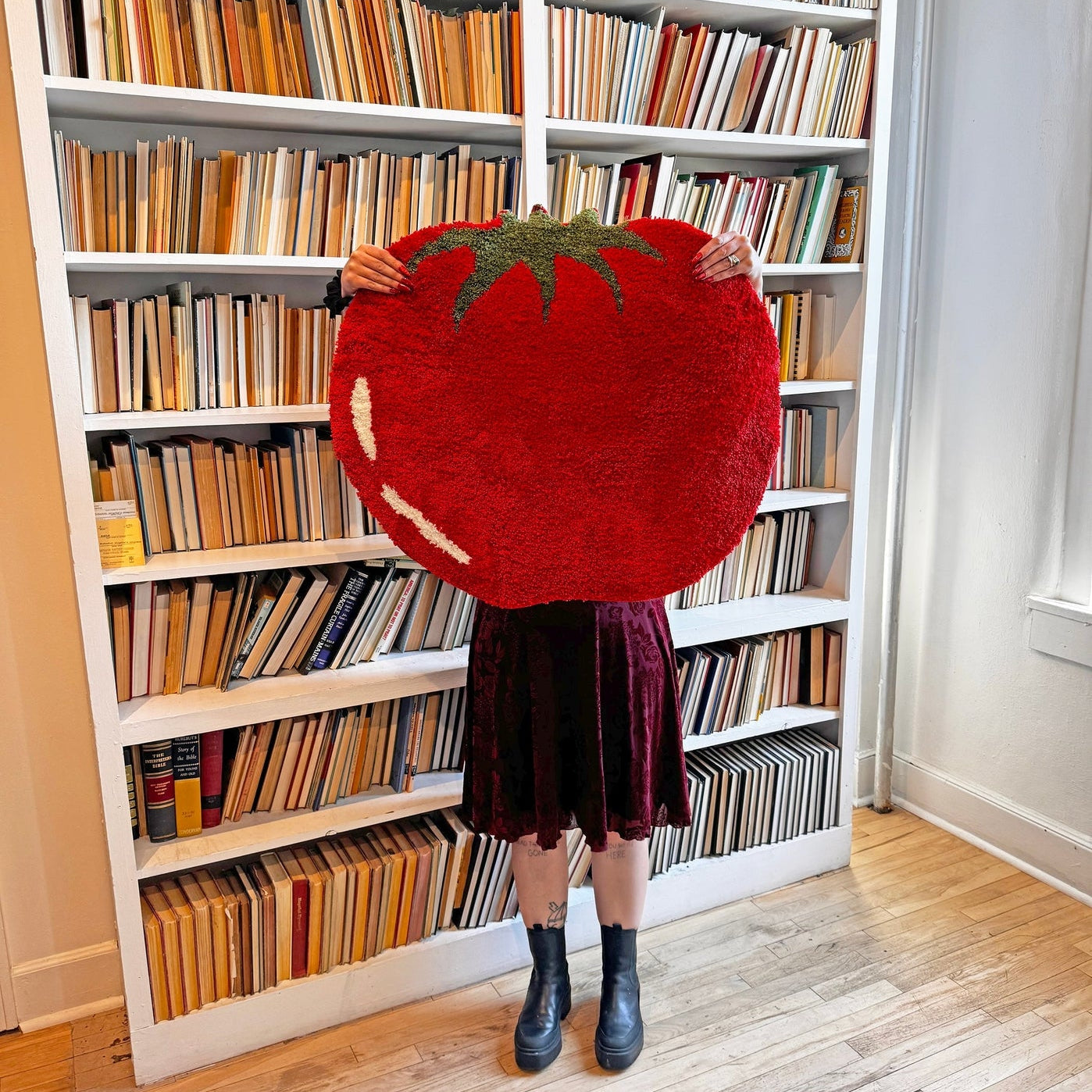 Beefsteak Tomato Rug